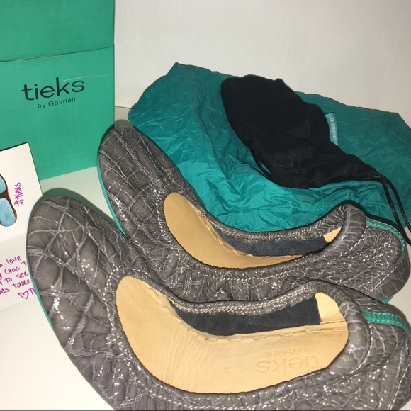 tieks slate grey croc